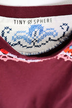 Charger l'image dans la galerie, N°32 - T-SHIRT UPCYCLÉ - L