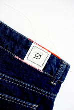 Charger l'image dans la galerie, N°31 - SHORT UPCYCLÉ - 38