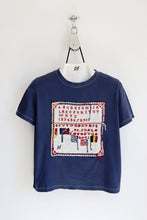 Charger l'image dans la galerie, N°43 - T-SHIRT UPCYCLÉ - M